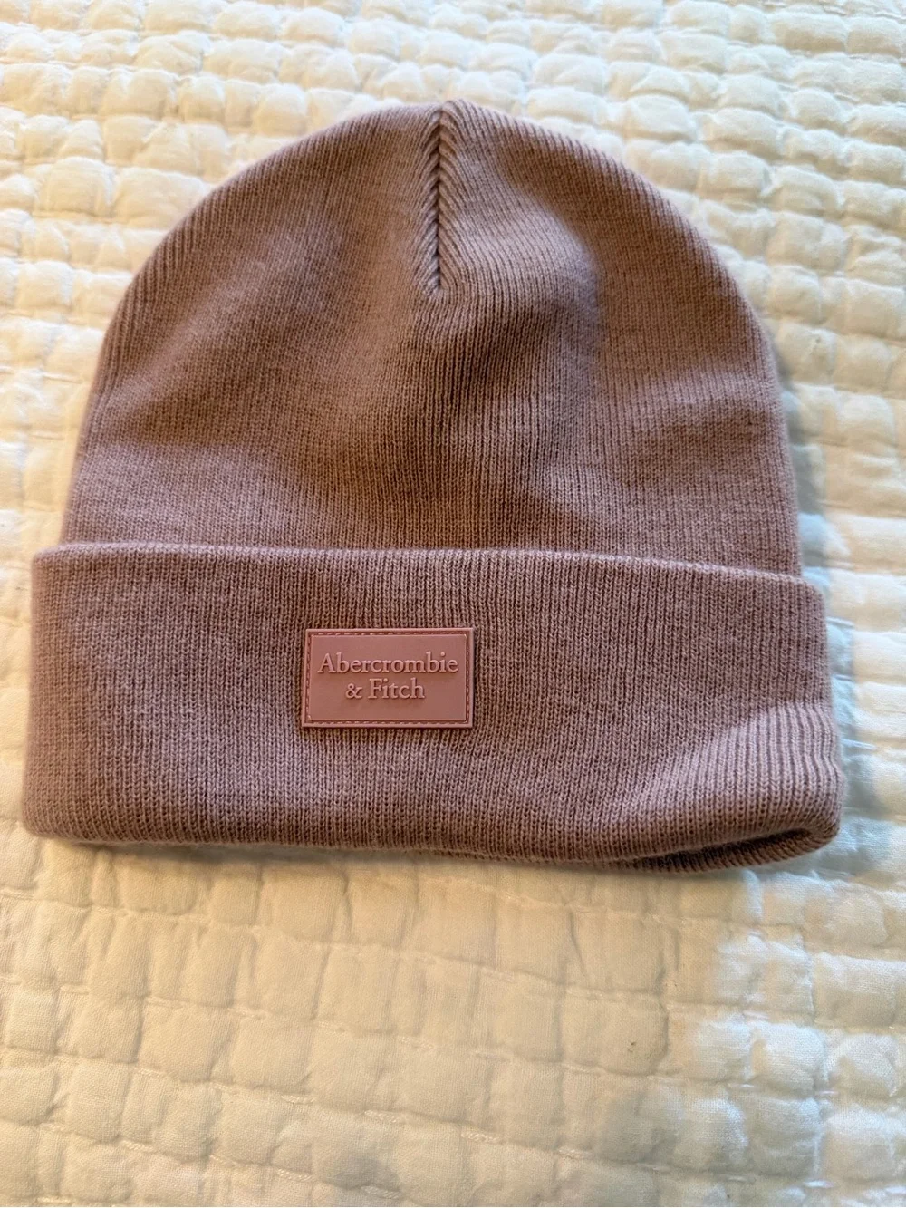 Abercrombie & Fitch Girl’s Dusty Pink Knit Beanie